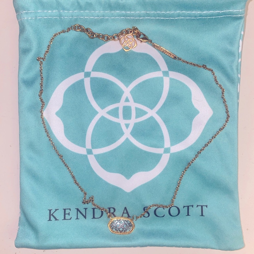 Kendra Scott Dollie two tone necklace.